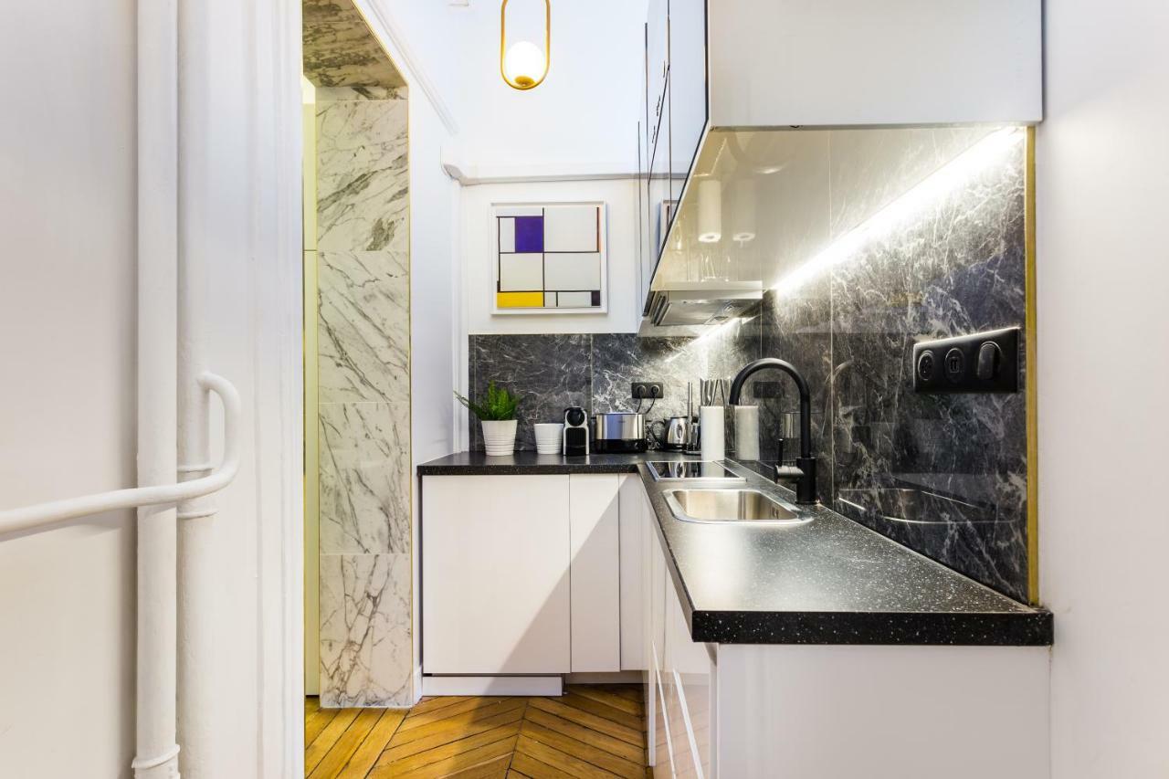Moderne Apartment - 1Br-4P - Champs-Elysees ปารีส ภายนอก รูปภาพ