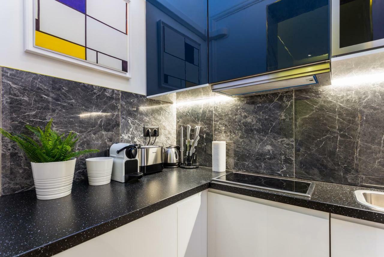 Moderne Apartment - 1Br-4P - Champs-Elysees ปารีส ภายนอก รูปภาพ